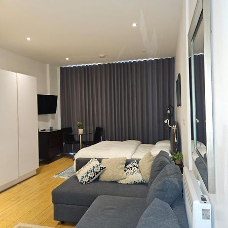Classic Studio For 4 In Piccadilly Soho Central London Vr3 Exteriör bild