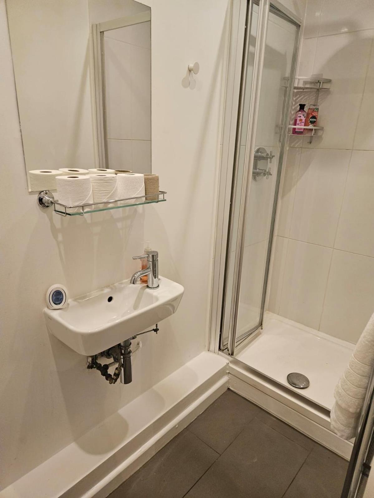 Classic Studio For 4 In Piccadilly Soho Central London Vr3 Exteriör bild